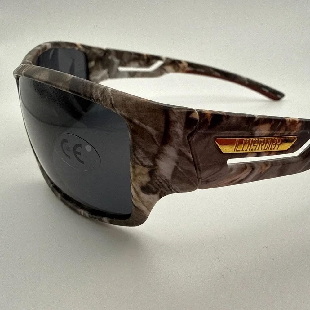 The Unbranded Brand loisruby camo